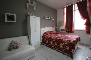 1 bedroom, free WiFi, bed sheets