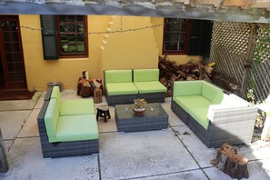 Terrace/patio - Belfield Beach Estate (Sandys Parish)