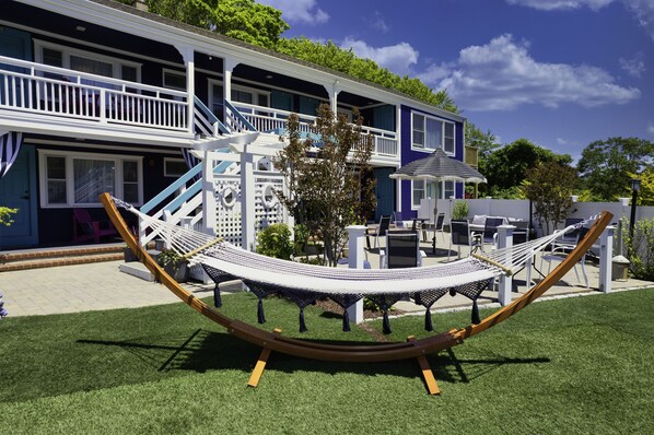 Terrace/patio - The Foxberry  (Provincetown)