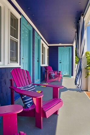 Terrace/patio - The Foxberry Inn (Provincetown)