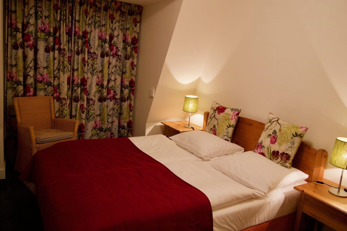 Family Apartment, 2 Bedrooms, Balcony (18) | 1 bedroom, hypo-allergenic bedding, in-room safe, individually decorated