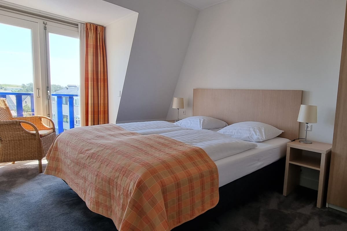 Ropa de cama hipoalergénica, caja fuerte, decoración individual