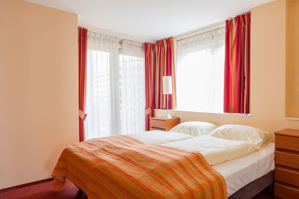Superior Apartment, 1 Bedroom, Balcony (8) | 1 bedroom, hypo-allergenic bedding, in-room safe, individually decorated