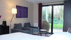 Superior tweepersoonskamer, terras | 1 slaapkamer, luxe beddengoed, een minibar, individueel gedecoreerd