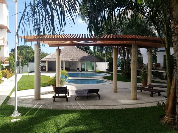 Alberca al aire libre 