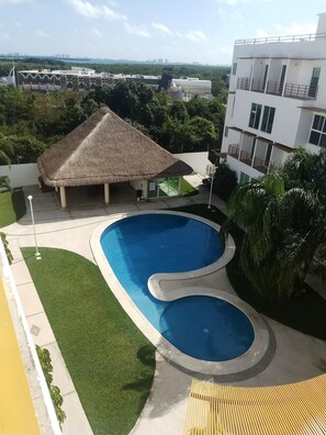 Outdoor pool - Casa Blanca PH by TA (Cancun)
