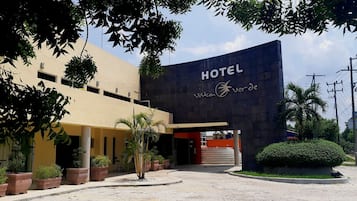 Welcome to Vista Verde, where a beautiful entrance sets the tone for a serene stay.