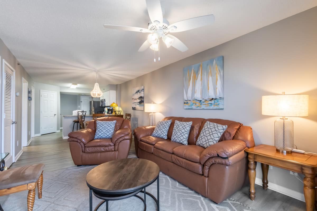 Family Condo, 2 Bedrooms, Balcony, Beach View | Living room