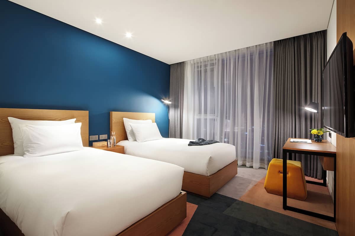 Premium bedding, in-room safe, desk, blackout curtains