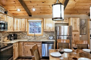 Fridge, microwave, dishwasher, coffee/tea maker