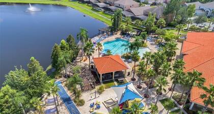 4 Bedrooms / 3 Bathrooms / Terra Verde (4725 VB)