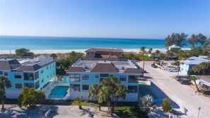 Imagen sin descripción, 4 de 21, botón