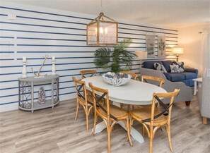 Unclassified image, 5 of 21, button - Anna Maria Gulf Beach Place Just Steps To The Edge Of The Water (Holmes Beach)