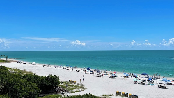 Am Strand, Liegestühle
