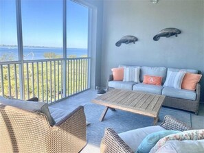 Smart TV - Waterfront on Anna Maria Sound ~ Beaches just minutes away! (Bradenton)