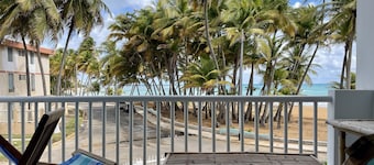 Villa Palmar 3 bedrooms in beautiful Playa Azul just a jump away to the beach!