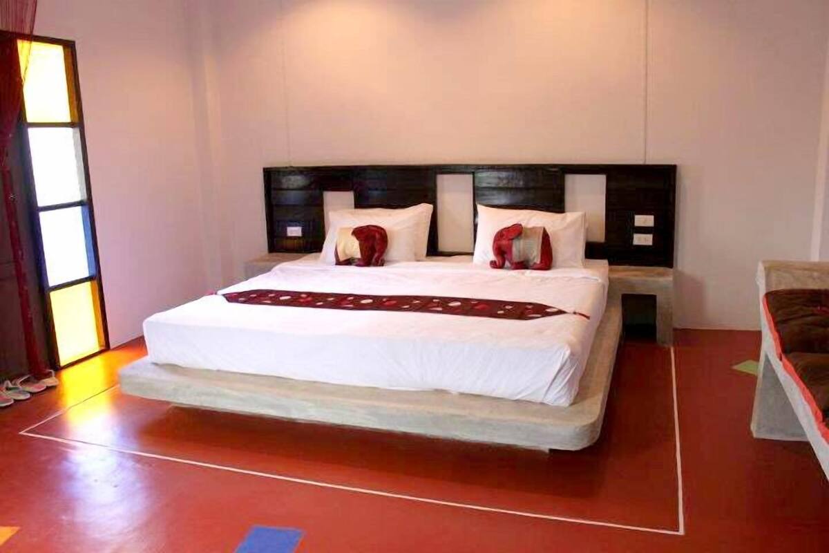 Villa | Rollaway beds, free WiFi