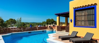 Villa Can Palazon - Five Bedroom Villa, Sleeps 10