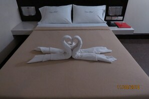 Standard Room - Vista Hotel Cubao (Quezon City)