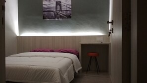 Superior Room | Premium bedding, desk, iron/ironing board, free WiFi - SleepRest - Plamo Garden (Batam)