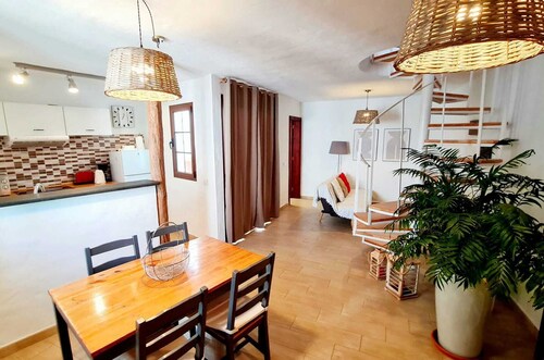 Studio w. parvi Luana, Teguisen Kanariansaarten Lanzaroten huvila.