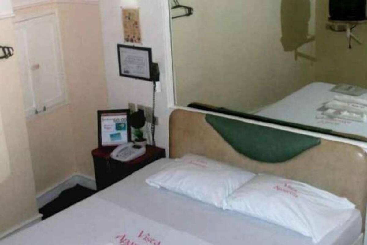 Desk, WiFi (free), bed sheets