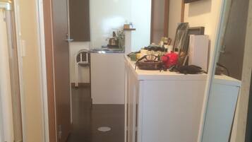 Apartment, 1 Bedroom | 1 bedroom, free wired Internet