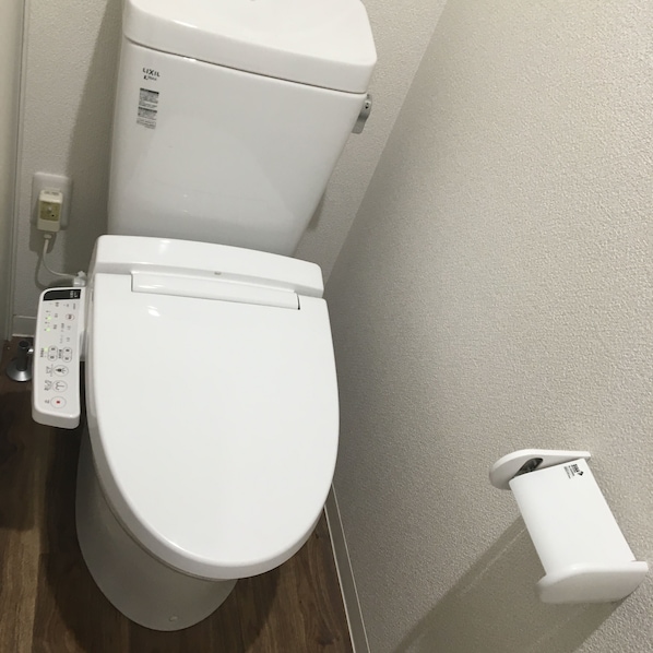 Apartment, 1 Bedroom | Bathroom | Combined shower/tub, free toiletries, hair dryer, slippers - The Station Luxury Terrace House (Kagoshima)