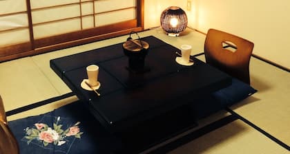 The Luxury apartmnet Tenmonkan