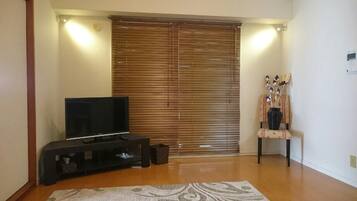 Apartment, 1 Bedroom | 1 bedroom, free wired internet