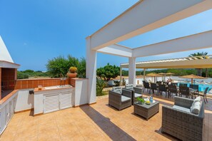 Outdoor dining - Protaras Views With Large Plot (Protaras)
