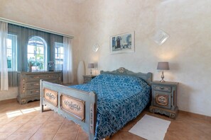 4 habitaciones, wifi y ropa de cama 