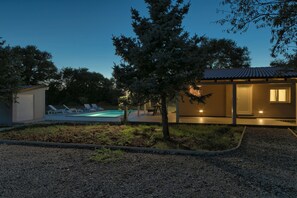 Piscine extérieure