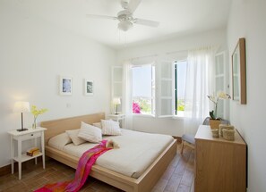 5 Schlafzimmer, Zimmersafe, Bügeleisen/Bügelbrett, kostenloses WLAN