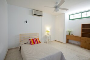 5 多间卧室、客  房内保险箱、熨斗/熨衣板、免费 WiFi