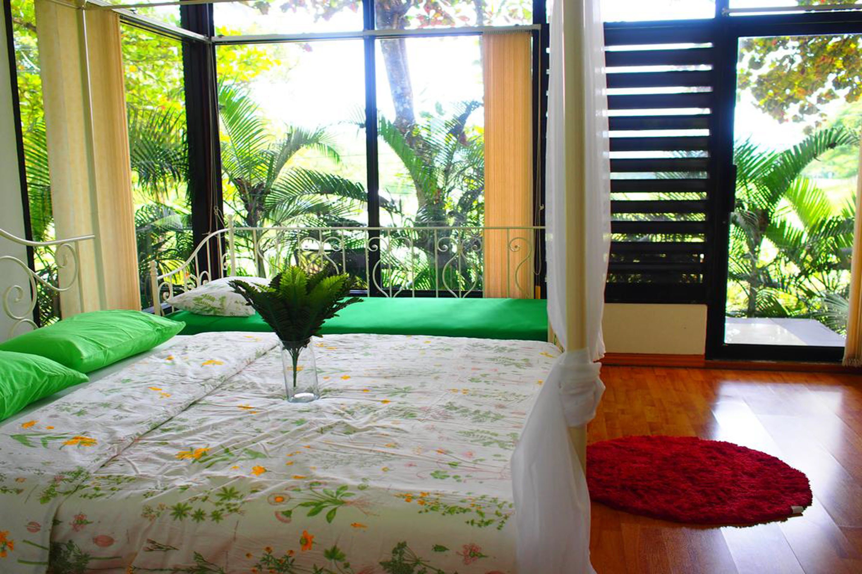 6 bedrooms, free WiFi