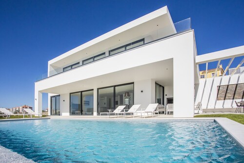 ERICEIRAHILLS-LUXUSVILLA "CASA THERESE" IN ERICEIRA 