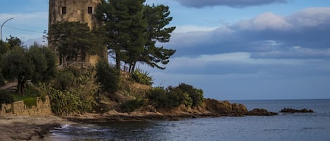 Ubicación cercana a la playa