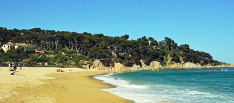 APARTMENT IN SANT ANTONI DE CALONGE 17 METERS FROM THE BEACH