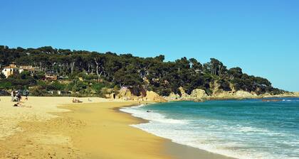 APARTMENT IN SANT ANTONI DE CALONGE 17 METERS FROM THE BEACH