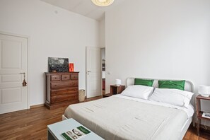 Uklassifisert bilde, 3 av 19, knapp