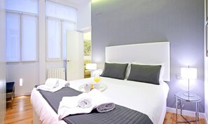 In-room safe, iron/ironing board, free WiFi, bed sheets