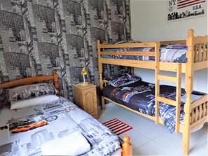 4 bedrooms, desk, iron/ironing board, travel cot