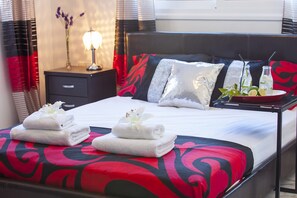 3 bedrooms, in-room safe, iron/ironing board, free WiFi