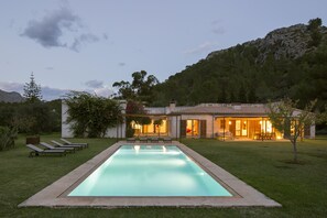 Piscina all'aperto
