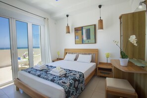 3 bedrooms, in-room safe, iron/ironing board, free WiFi