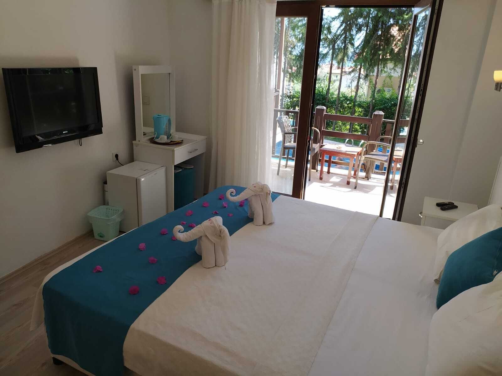 1 bedroom, minibar, desk, soundproofing