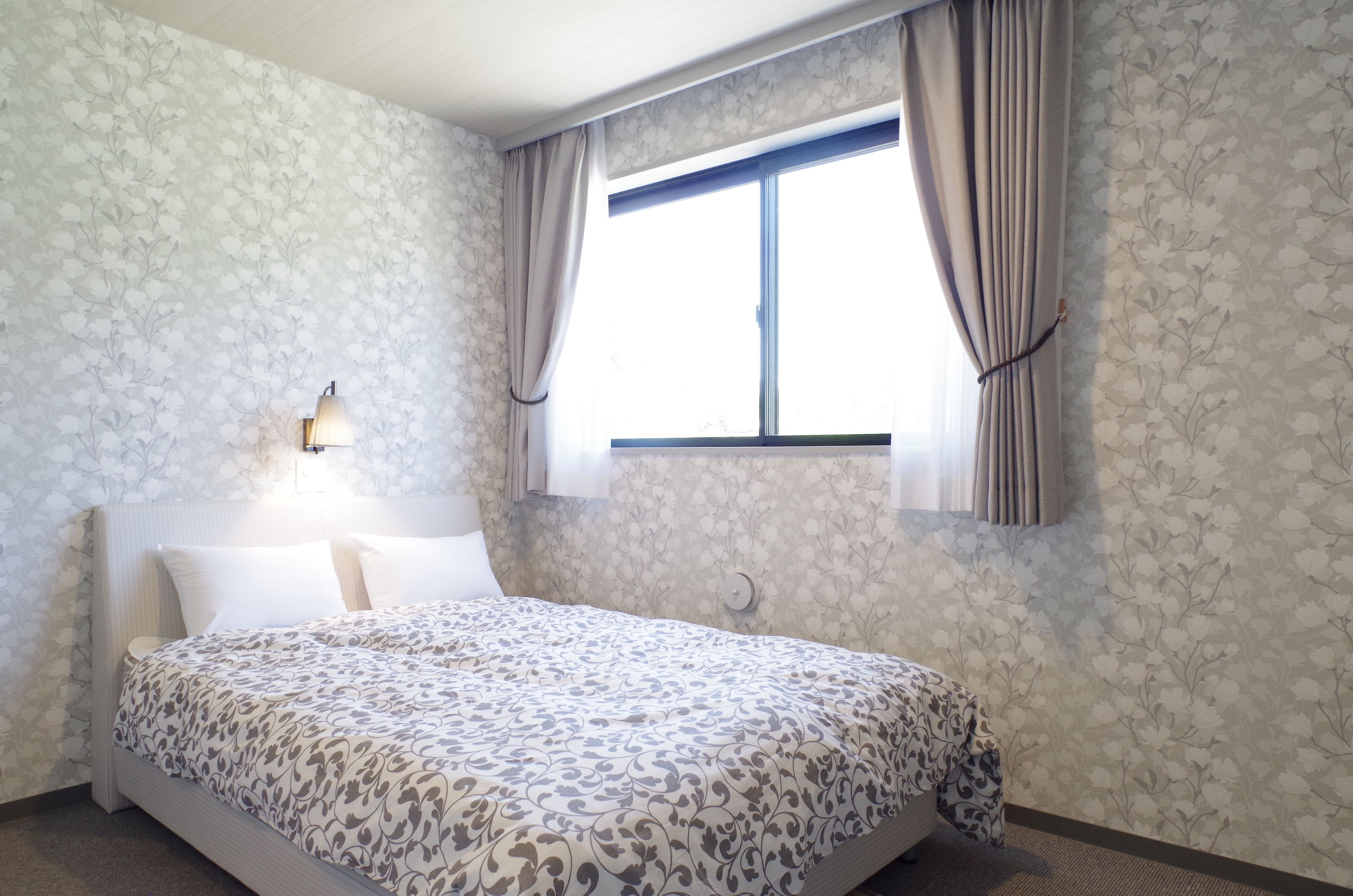 double room, non smoking | free wifi, bed sheets