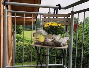 Property grounds - Apartment - a few other places (Pantelitz)