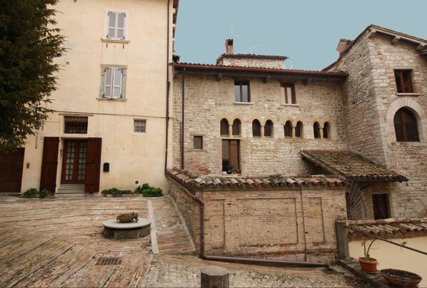 Front of property - Al Vescovado 7 (Gubbio)